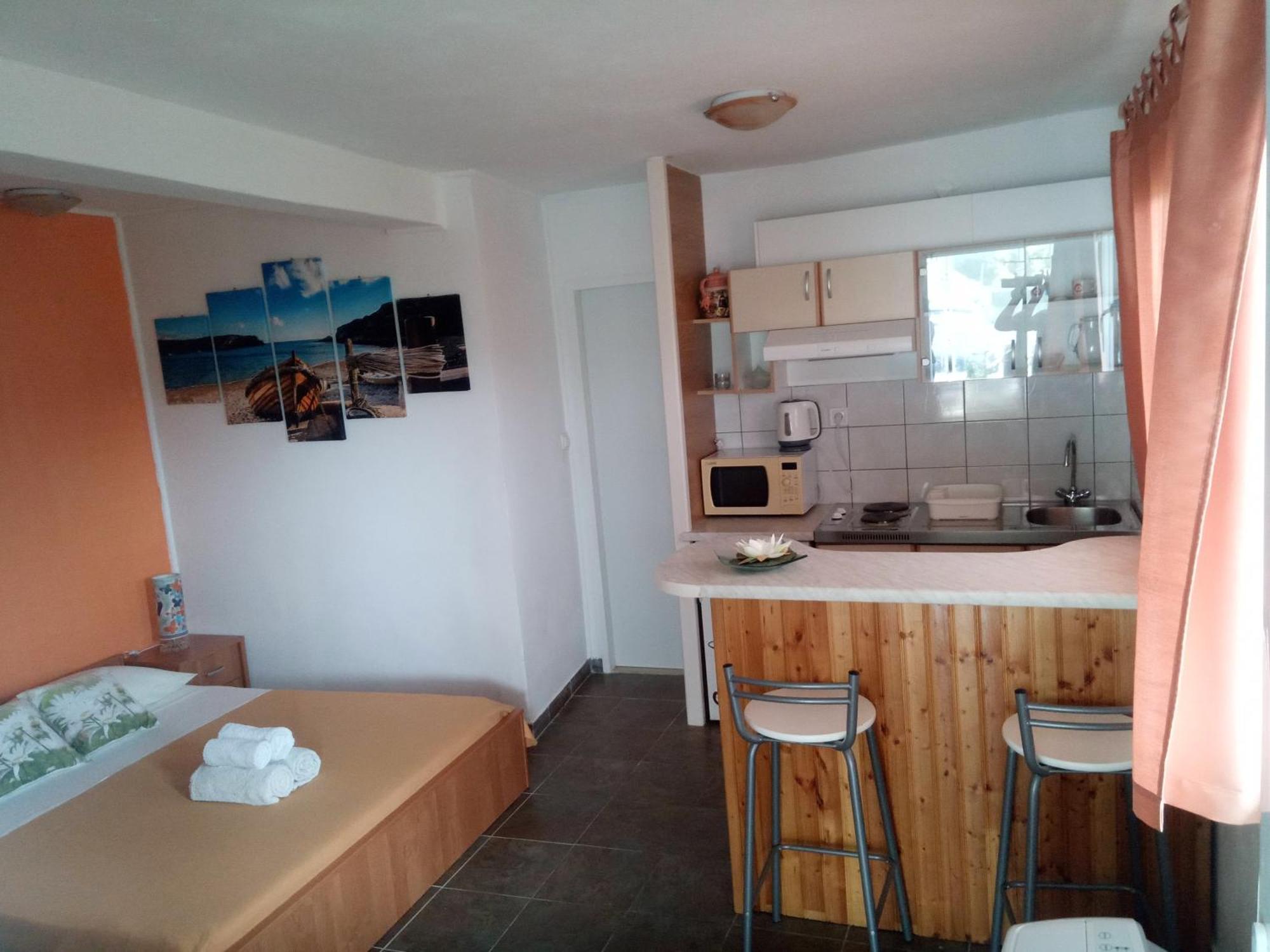 Apartman Iva Kuciste Exterior photo